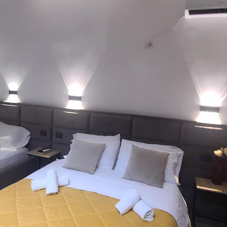 Hotel Noel Vlorë 외부 사진