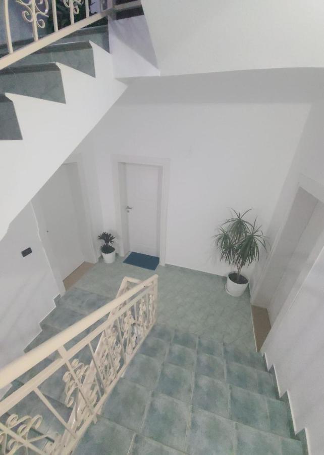 Hotel Noel Vlorë 외부 사진