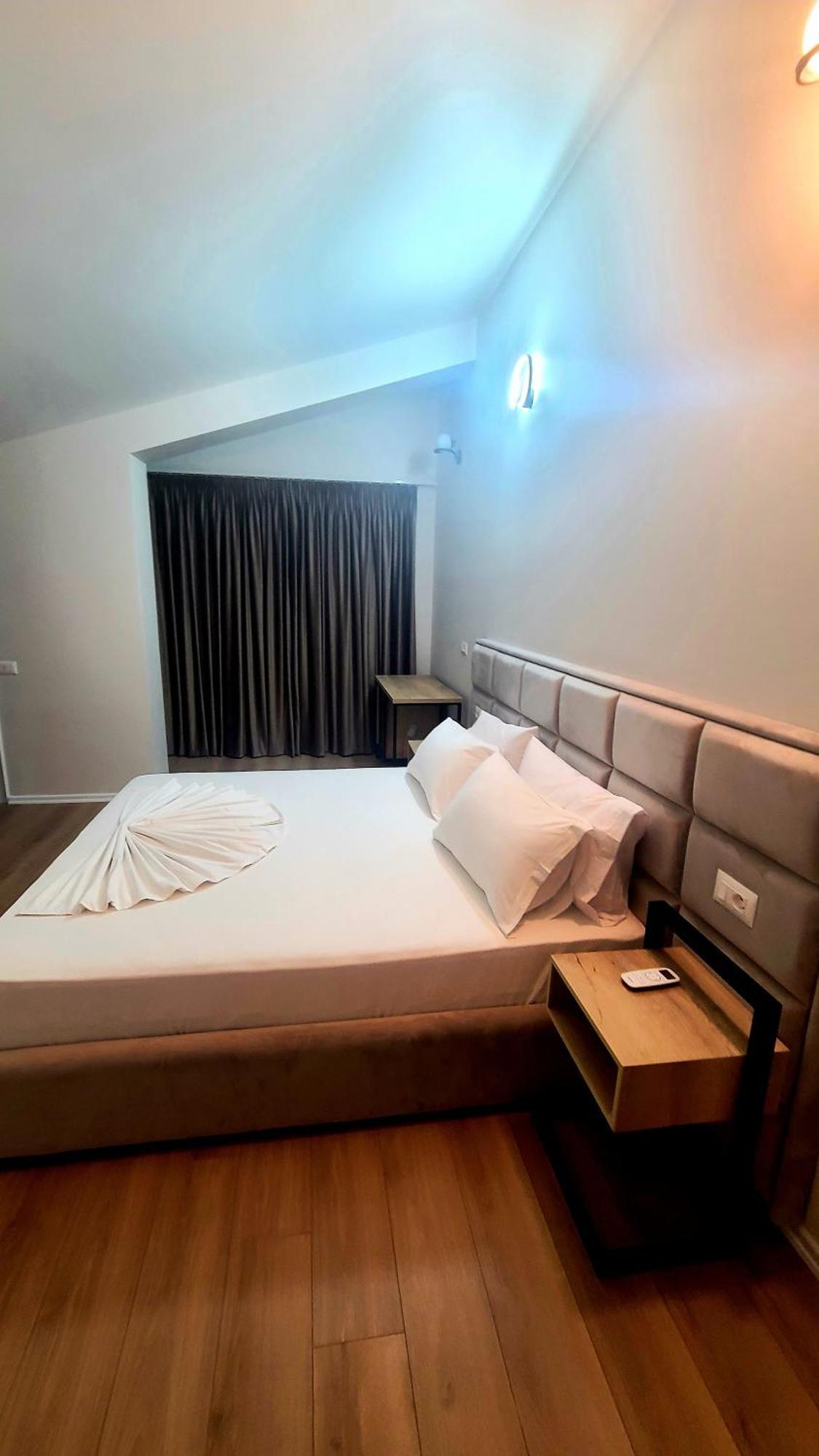 Hotel Noel Vlorë 외부 사진