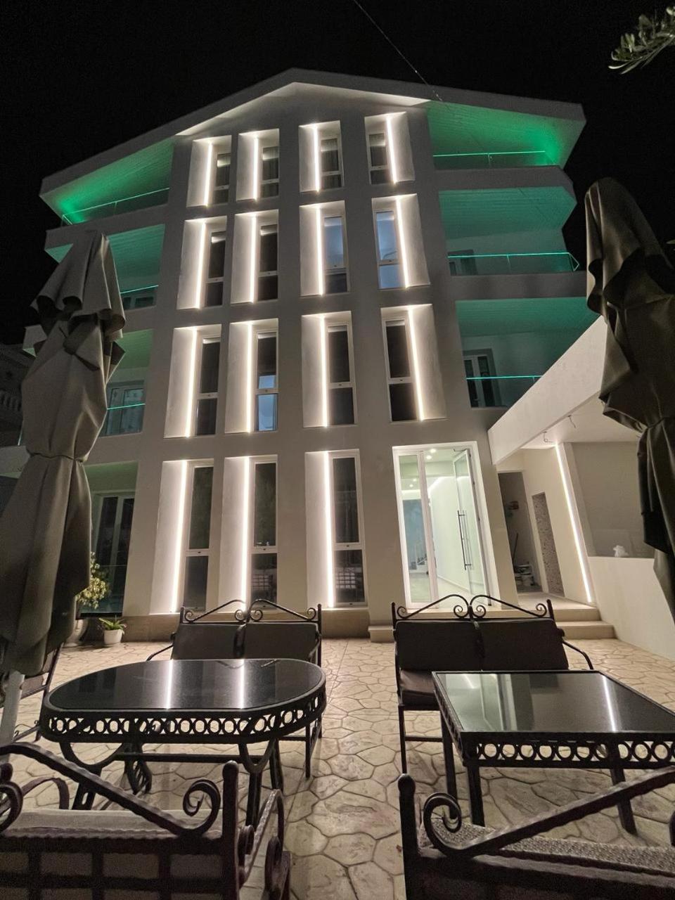 Hotel Noel Vlorë 외부 사진