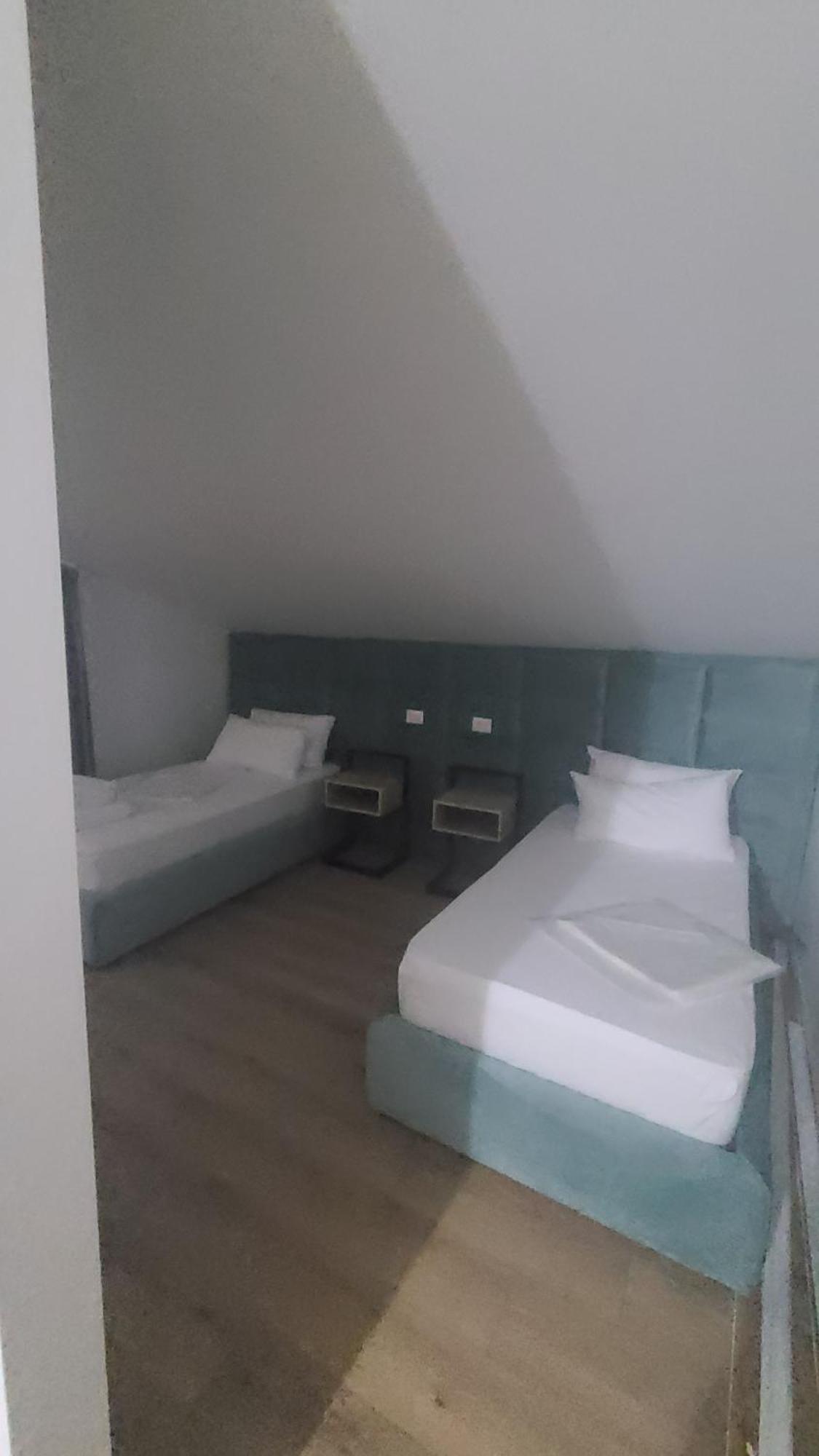Hotel Noel Vlorë 외부 사진